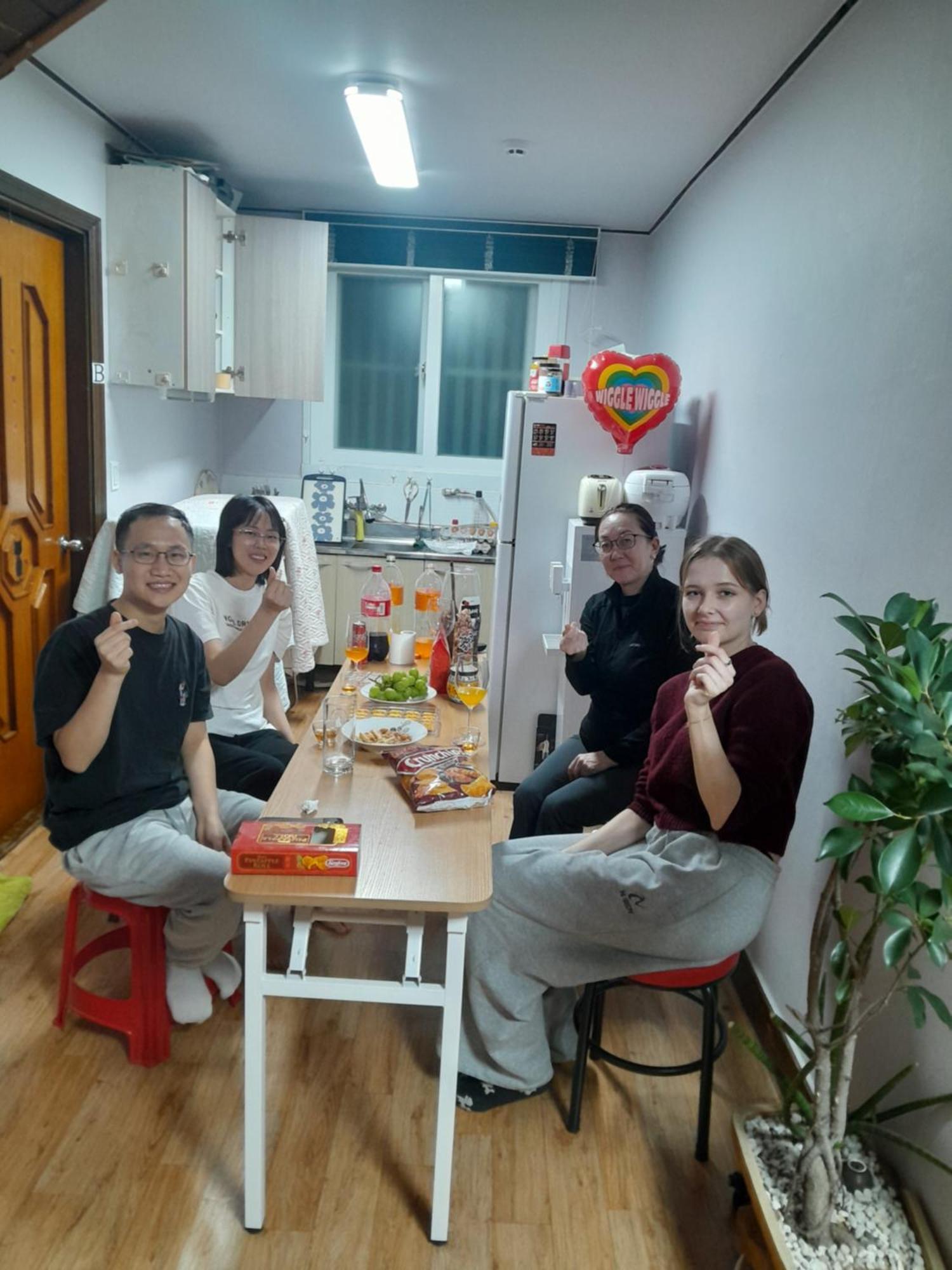Disco Pangpang Guesthouse Incheon Room photo